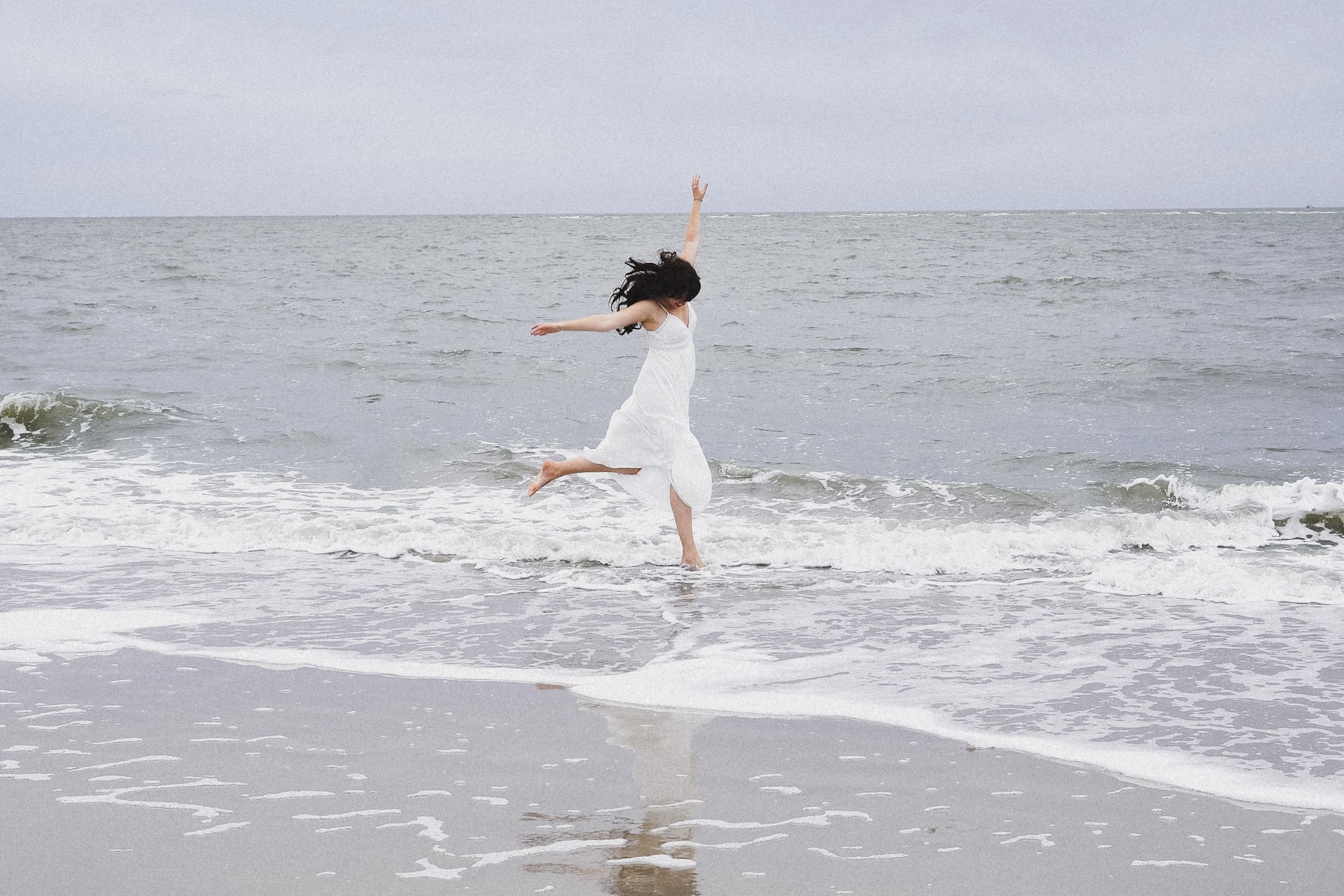 Portraitfotografie Ideen Haare im Wind Nordsee Meer